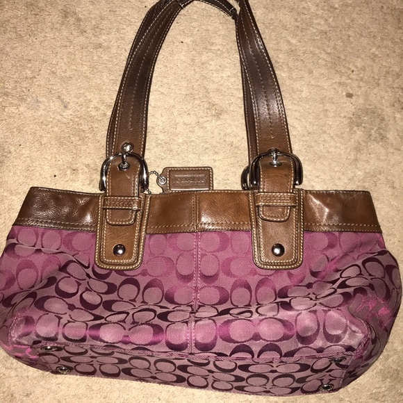 Coach Signature eggplant bag - Picture 3 of 6